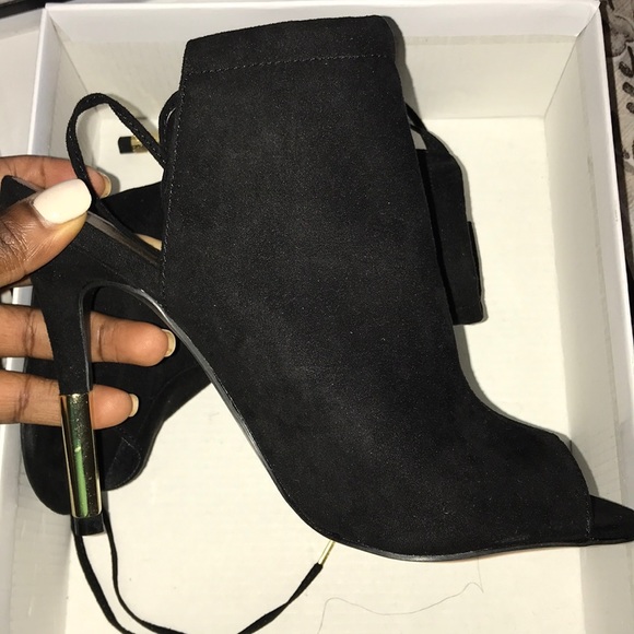 Ankle Wrap Sandals - Picture 2 of 4